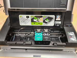HP Officejet 150 Mobile All-in-One mobiilne printer, skänner (7 foto / 8)
