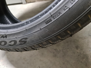Lamellrehvid 275/40 R21 Pirelli Scorpion 4 tk., kasutatud (6 foto / 10)