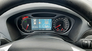 FORD S-MAX (10 фото из 11)