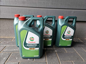 Uus mootoriõli CASTROL 5W40 MAGNATEC C3 5L (4 foto / 7)
