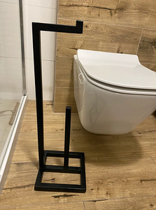 Uus musta värvi metallist käsitöö tualettpaberihoidja (3 foto / 6)