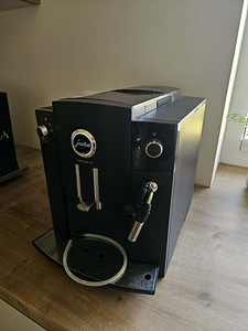 JURA IMPRESSA C5 kohvimasin (9 foto / 10)
