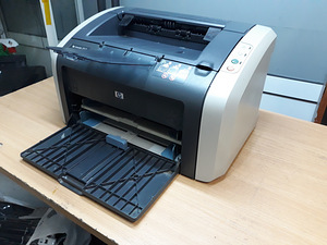 Принтер HP LJ 1012