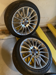 Volvo R18 (4 фото из 5)