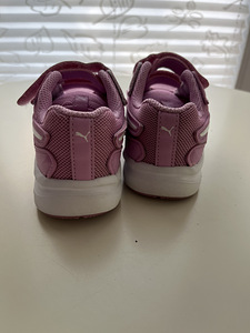 PUMA tossud tüdrukule (2 foto / 2)