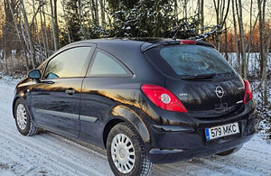 Opel corsa 2007 (9 foto / 9)