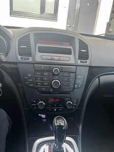 Opel insignia (3 фото из 4)