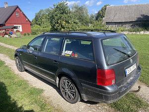 Volkswagen passat (6 foto / 8)
