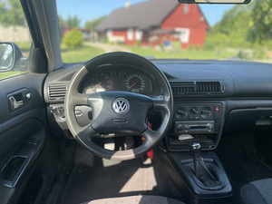 Volkswagen passat (7 foto / 8)