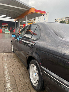 BMW 530D 135kw Automat (3 foto / 11)