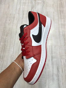 Nike tossud jordan low 1 punane (3 foto / 4)