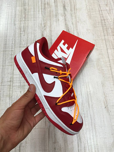 Nike Off-White x Nike Dunk Low Leather tossud (1 foto / 4)
