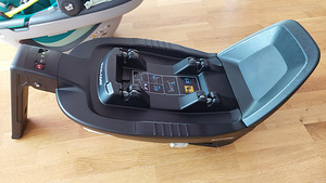 Maxi-Cosi Coral turvahäll koos Isofix alusega (5 foto / 8)
