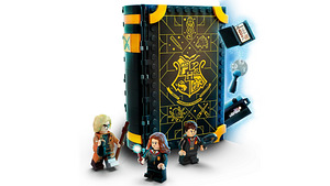 Lego Harry Potter 76397 Hogwarts Defence Class Лего (6 фото из 7)