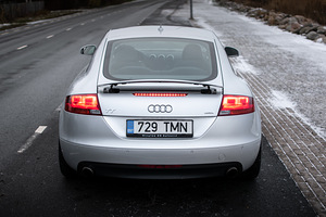 Audi TT Mk2 Quattro 3.2 V6 184kW 250hp (3 foto / 13)
