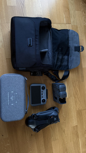 DJI Mavic 4 pro fly more combo RC2