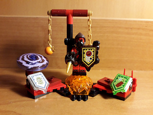 Lego Nexo Knights 70334 (3 foto / 3)