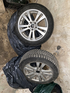 Диски Mercedes (2 фото из 3)