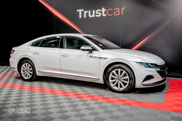 Volkswagen Arteon e-Hybrid Elegance