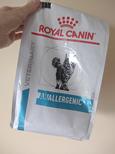 Royal canin anallergenic kassitoit (1 foto / 2)