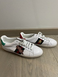 Кроссовки Gucci (2 фото из 3)