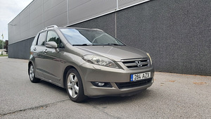 Honda FR-V 1.8 103kW (1 foto / 15)