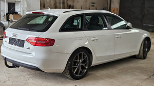 Audi a4 b8 Facelift 3.0tdi 180kw automaat Kõik varuosad (3 foto / 7)