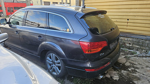 Audi q7 3.0tdi 155kw automat Varuosad ühest autost (5 foto / 7)