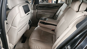 BMW F01 750xi varuosadeks (5 foto / 7)