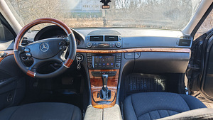 Mercedes-Benz E 200 CDI Elegance Facelift (7 foto / 12)