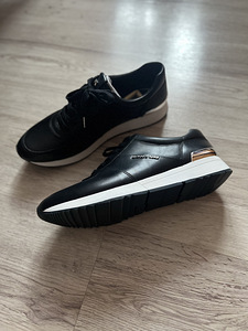 Uued! Michael Kors vabaajajalatsid (5 foto / 5)