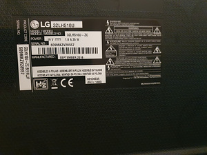 LG 32 телевизор (2 фото из 2)