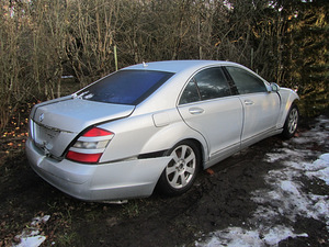 Mercedes-Benz S420 CDI W221 LHD varuosadeks (3 foto / 10)