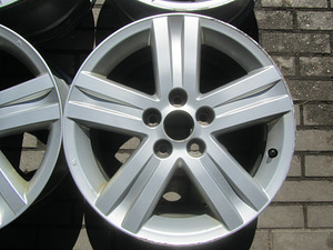Оригинальные диски Toyota R17 5x114.3 (2 фото из 8)