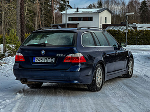 BMW E61 145kw 2010 (4 foto / 5)