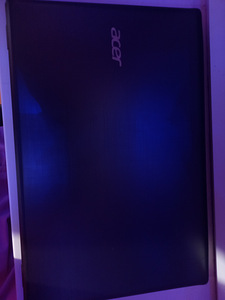 Acer Ноутбук (1 фото из 3)