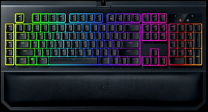 Razer Chroma V2 klaviatuur (1 foto / 3)