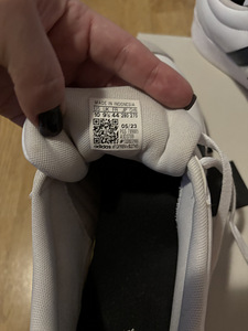 Мужские кеды adidas (4 фото из 4)