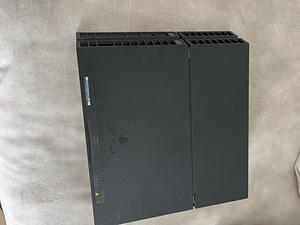 Playstation 4+ (2 foto / 6)
