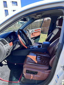 Volkswagen Touareg 3.0 Diesel (5 foto / 13)