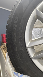 Зимние шины + литые диски 235/65 R17 Formula (2 фото из 3)
