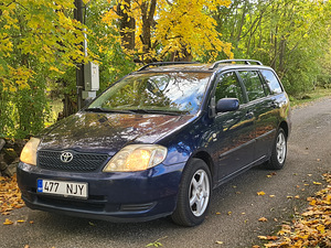 Toyota Corolla 1.4 (2 foto / 11)