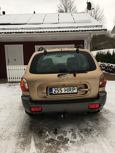 Hyundai Santa Fe (4 foto / 14)