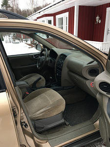 Hyundai Santa Fe (12 foto / 14)