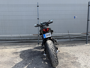Yamaha MT 07 (4 фото из 5)