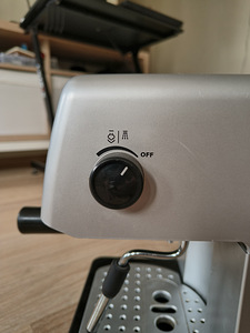 Кофемашина Electrolux (2 фото из 3)