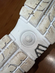New Rock M-106-S53 - White Napa (7 foto / 7)