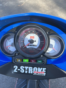 Aprilia SR50 2003.a (8 foto / 8)