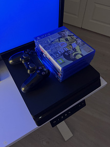 PLAYSTATION 4 SLIM 500gb + 5game + 1gamepad ps4 (1 foto / 4)