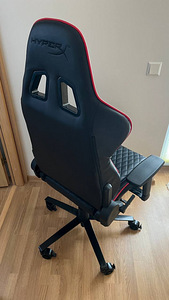 HyperX Blast игровой стул (2 фото из 5)